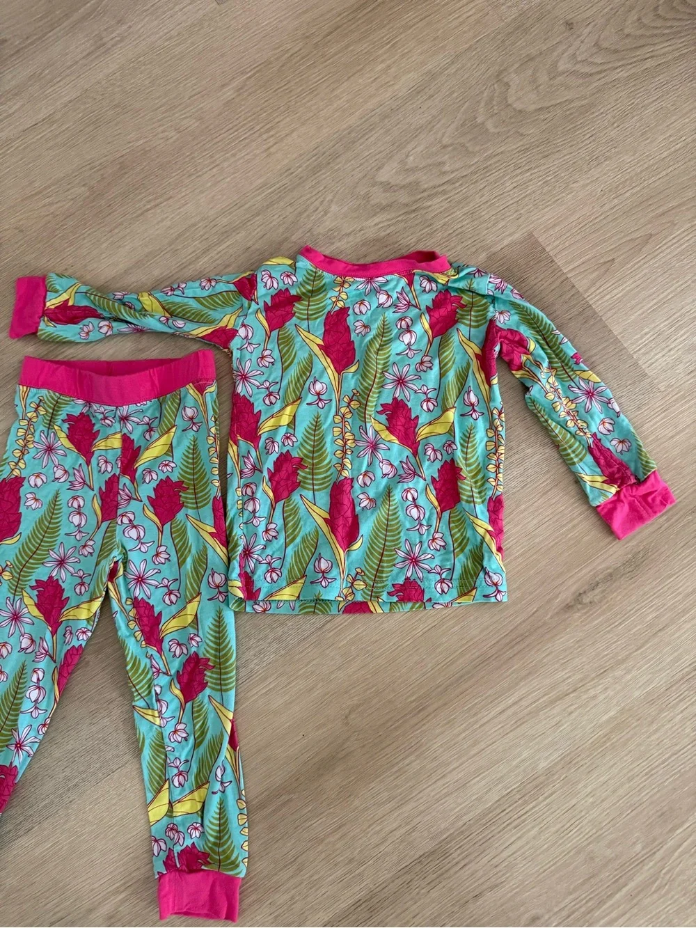 Coco Moon Hawaii Pajamas Set